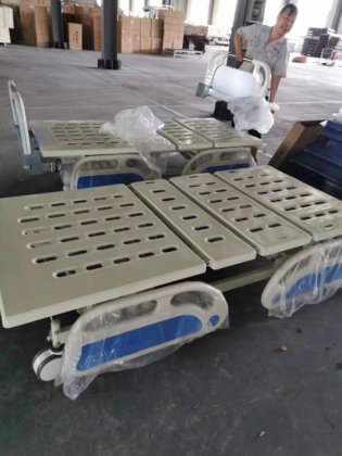 卸売病院ベッド リモコン医療ベッド調整可能な電気 3 機能病院ベッド 3