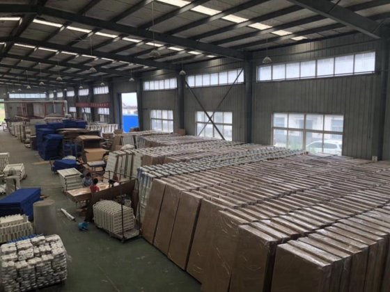 病院の家具のステンレス鋼のマヨのトロリー価格