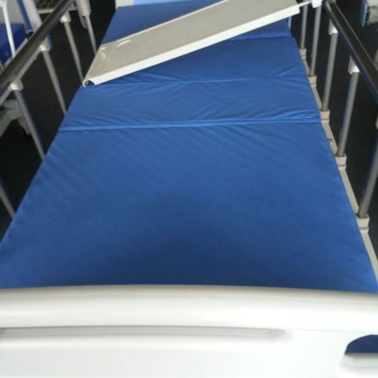 工場価格の花の医療 3 クランク 3 機能マニュアル病院医療患者看護ベッド中国メーカー