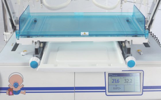 LCD の移動可能なヘルスケアの幼児定温器の放射のウォーマーの医学の黄疸のモニター、ICU の赤ん坊の新生児装置新生児光線療法