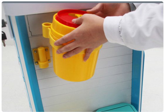 プラスチック医学のカートの緊急処置のトロリー ABS 麻酔のトロリーに服を着せる病院の家具の器械