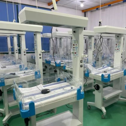 ベビーウォーマー 光線療法 幼児ケア 幼児用放射 病院用