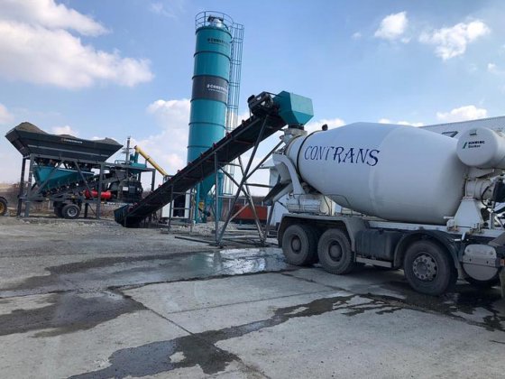 移动式紧凑型混凝土厂 45 立方米/小时。立即致电获取详细信息！