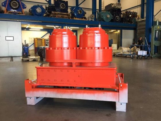 用于 850 尺寸预破碎机/撕碎机的齿轮箱