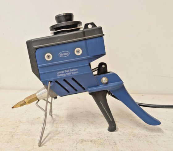 Nordson Mini Squirt III in Bergen, NY, USA
