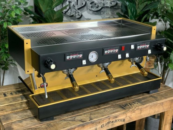 la marzocco linea 3 group