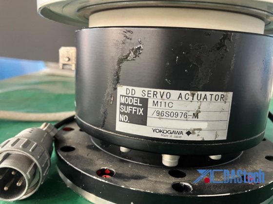 横河Θ轴电机位于下部圆盘 M11C