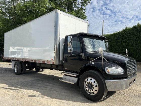 2019 Freightliner M2