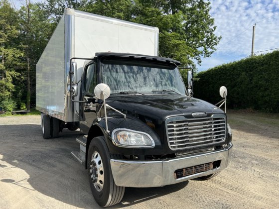 2019 Freightliner M2