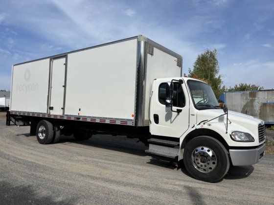 2020 Freightliner M2