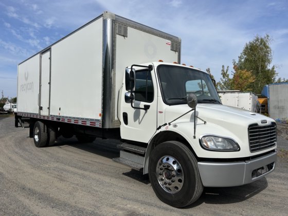 2020 Freightliner M2