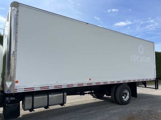 2020 Freightliner M2