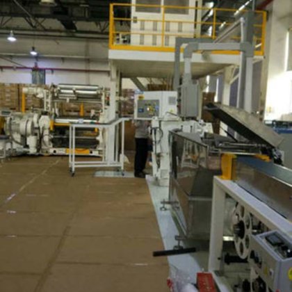 Baina 汽车挡风玻璃清洗器预成型生产线