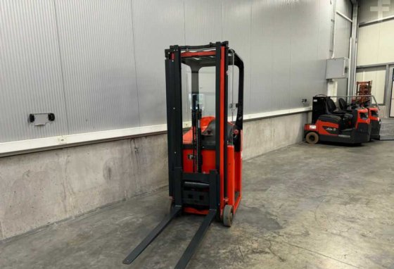 2006 Linde E10