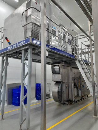 利乐包 TBA 8 500 毫升薄型灌装机