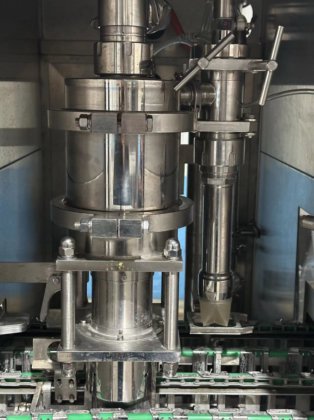 2023 全新山墙式灌装线