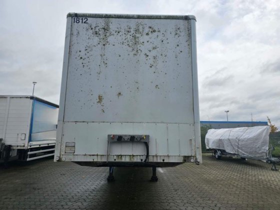 2車軸の梁付き2階建てシュピア