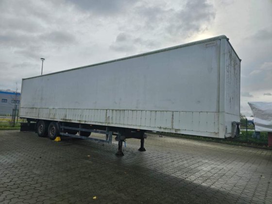 2車軸の梁付き2階建てシュピア