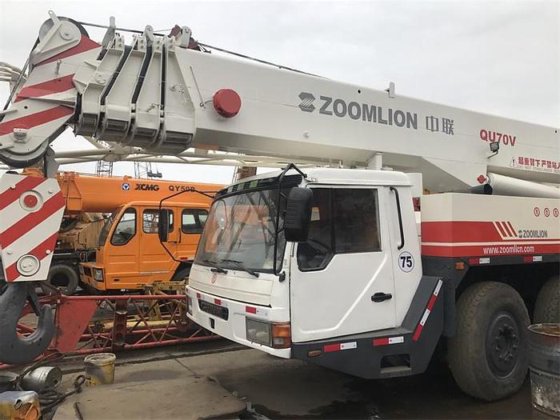 2012 China qy70v