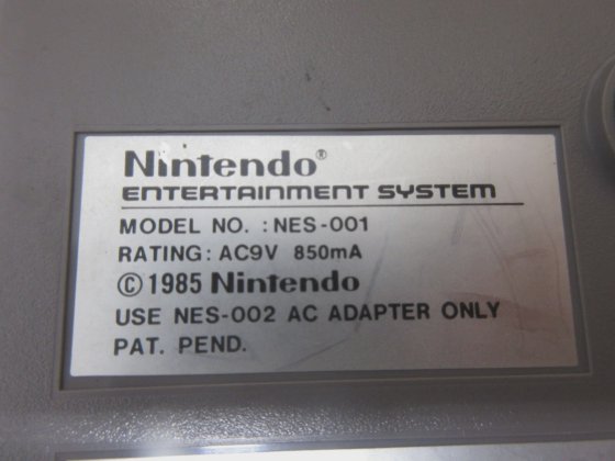 TESTED ORIGINAL NINTENDO NES SYSTEM CONSOLE 1985 NES-001 2 CONTROLLERS ...