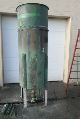 300 gallon Vertical Tank 2848