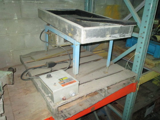 Eriez Vibratory Table 2946 in