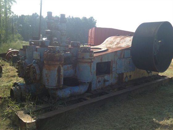 Emsco D-1000 Duplex Mud Pump