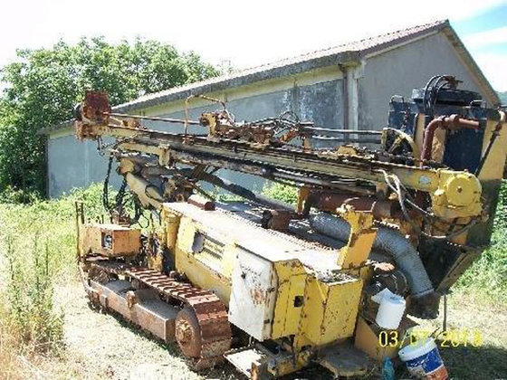 1986 Atlas Copco 810H Drill