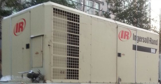 2002 Ingersoll-Rand XHP900/350 Air Compressor