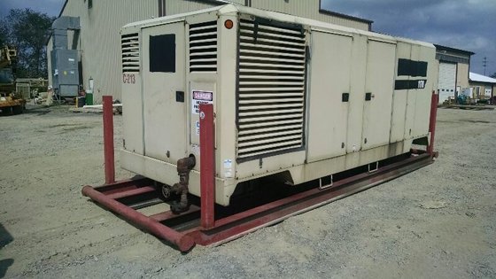 2003 Ingersoll-Rand 1170 cfm /