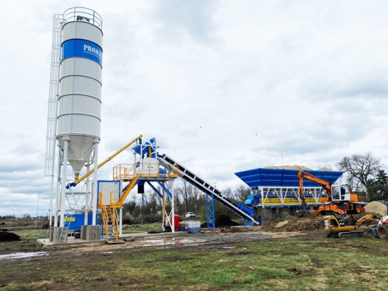 プロマックスコンパクトコンクリートバッチングプラント