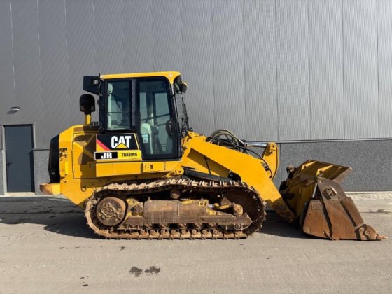 2014 CAT 953 D