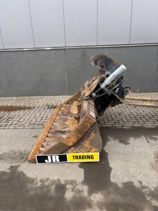 CAT CW 45 S 水力倾斜桶