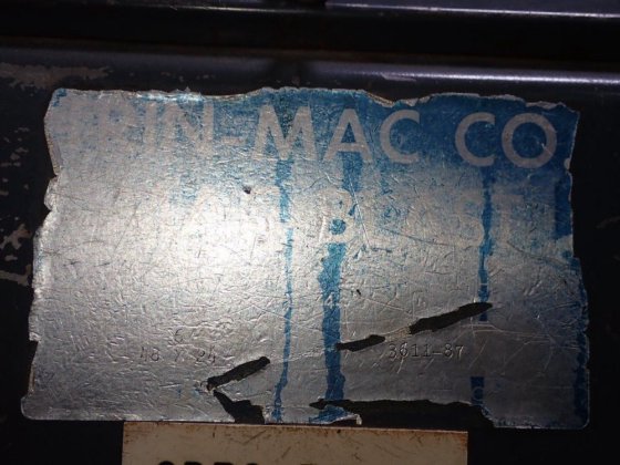 Trin-mac Company Blast Cabinet