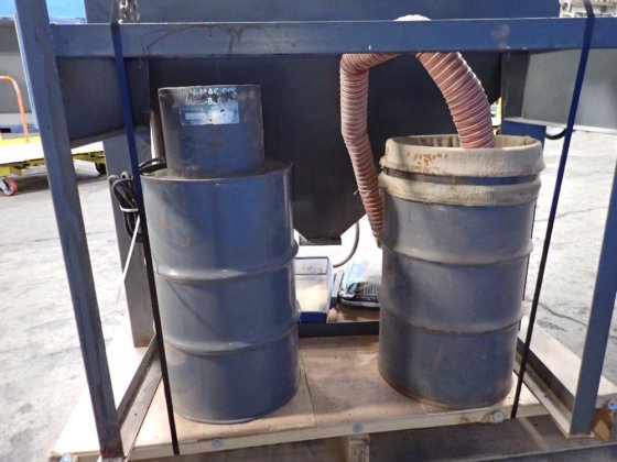 Trin-mac Company Blast Cabinet