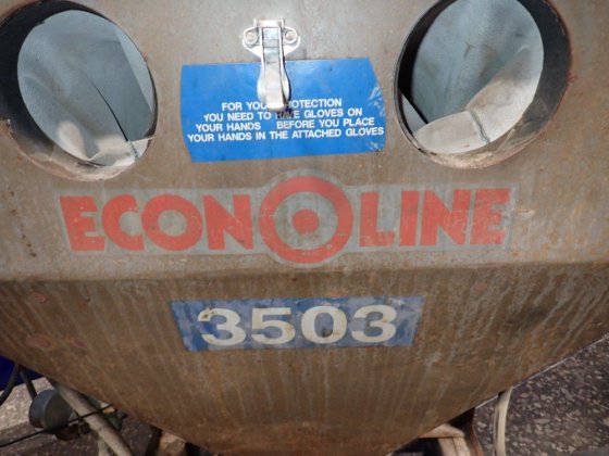 Econoline Blast Cabinet