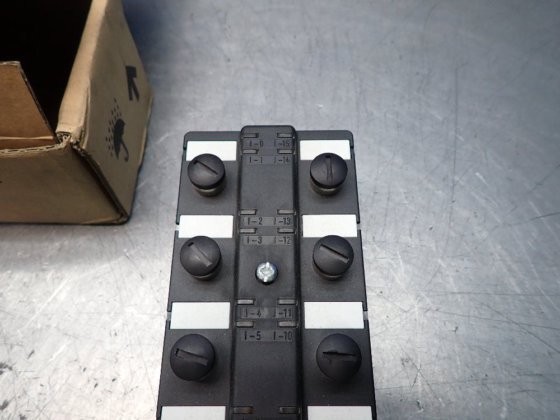 Allen Bradley 16 Sink/source Inputs