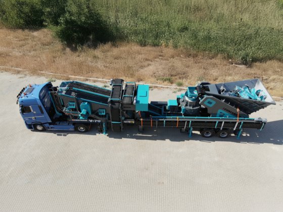 Constmach V-70 移动式制砂机