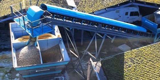 コンストマック プレフィードコンベヤ