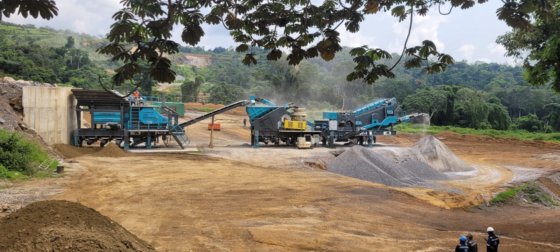 コンストマック JC-3 - 移動式破砕プラント