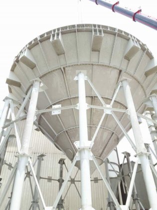 CS-3000 ボルト式セメントサイロ