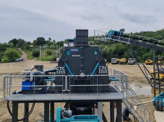 コンストマック三次インパクトクラッシャー