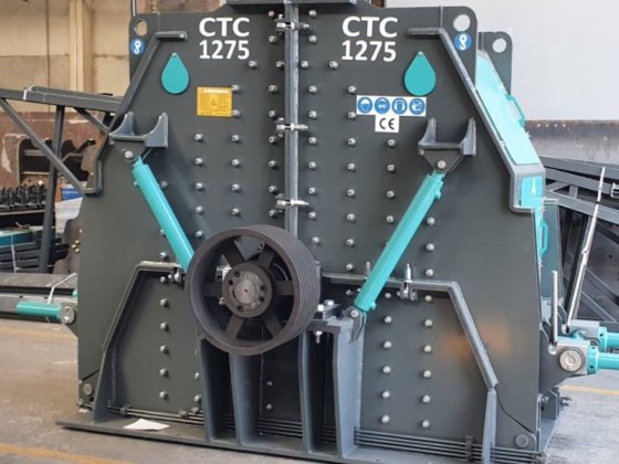 コンストマック三次インパクトクラッシャー