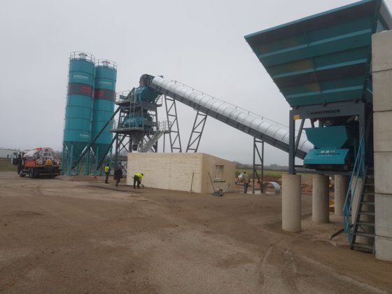 Constmach 固定式 100