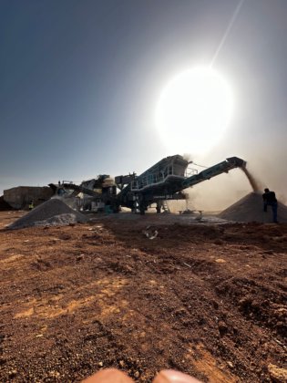 Constmach JC-2 - 移动破碎站