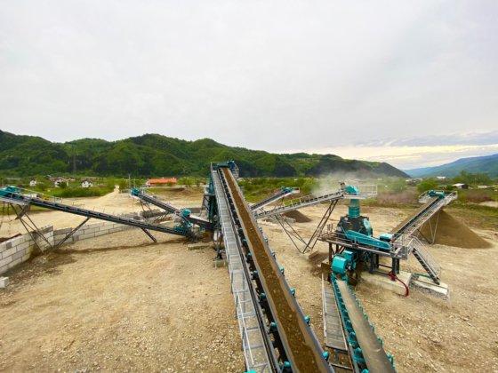 Constmach 固定式筛分和清洗设备