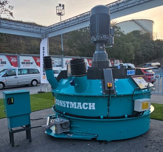 康斯特马赫行星搅拌机