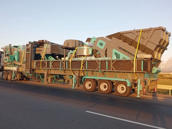 Constmach V-90 移动式制砂机