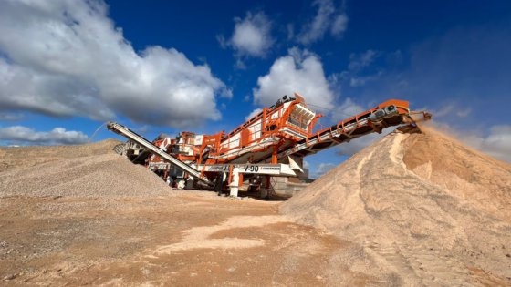 コンスタマック V-90 移動式製砂プラント