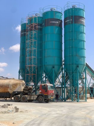 Constmach CS-200 螺栓式水泥仓